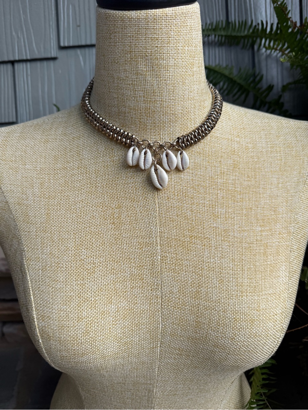 New🌟Free People-Shell Charm Silver-Tone Chain Choker Necklace
